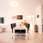 Apartman Heder